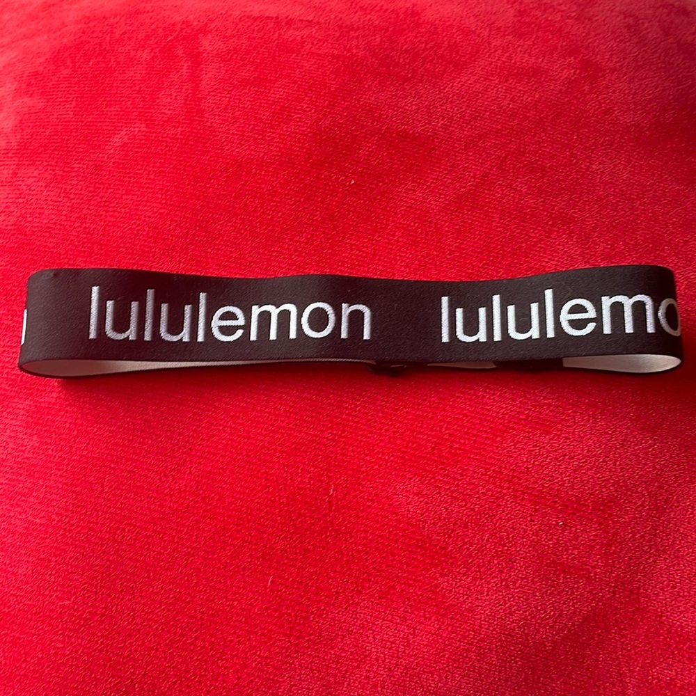 BRAND NEW Adjustable LULULEMON Headband